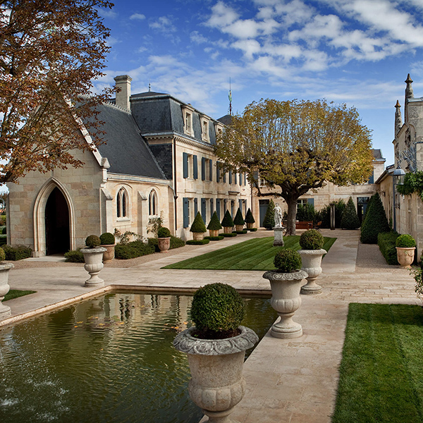 Chateau-La-Mission-Haut-Brion-chapelle-10Chateau-La-Mission-Haut-Brion-chapelle-10